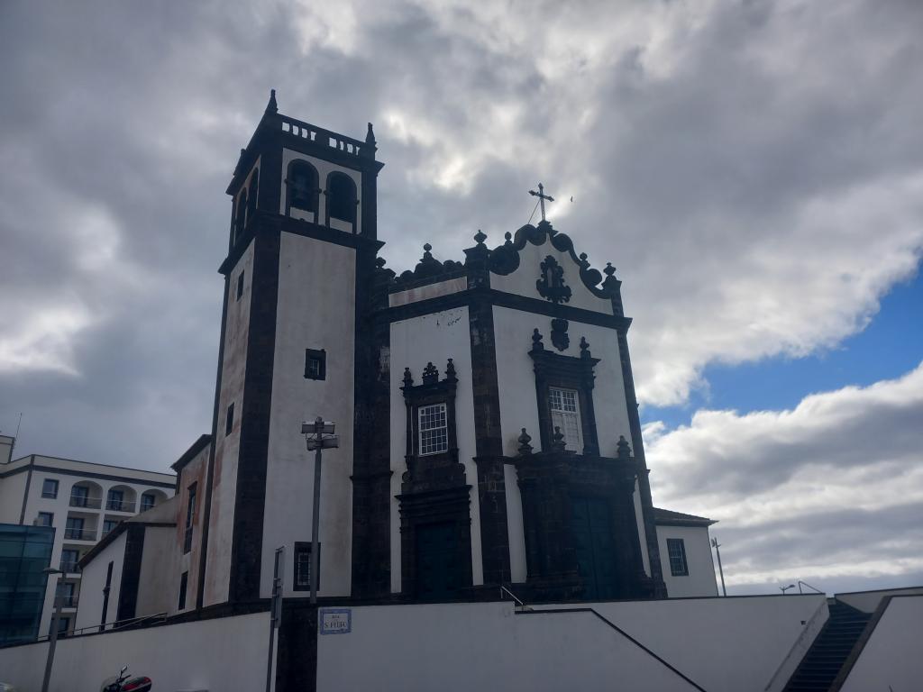 Igreja Paroquial de S&atilde;o Pedro